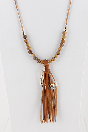 Western Long Pendant Necklace with Arrow Charm and Bead Detail 5ICI5